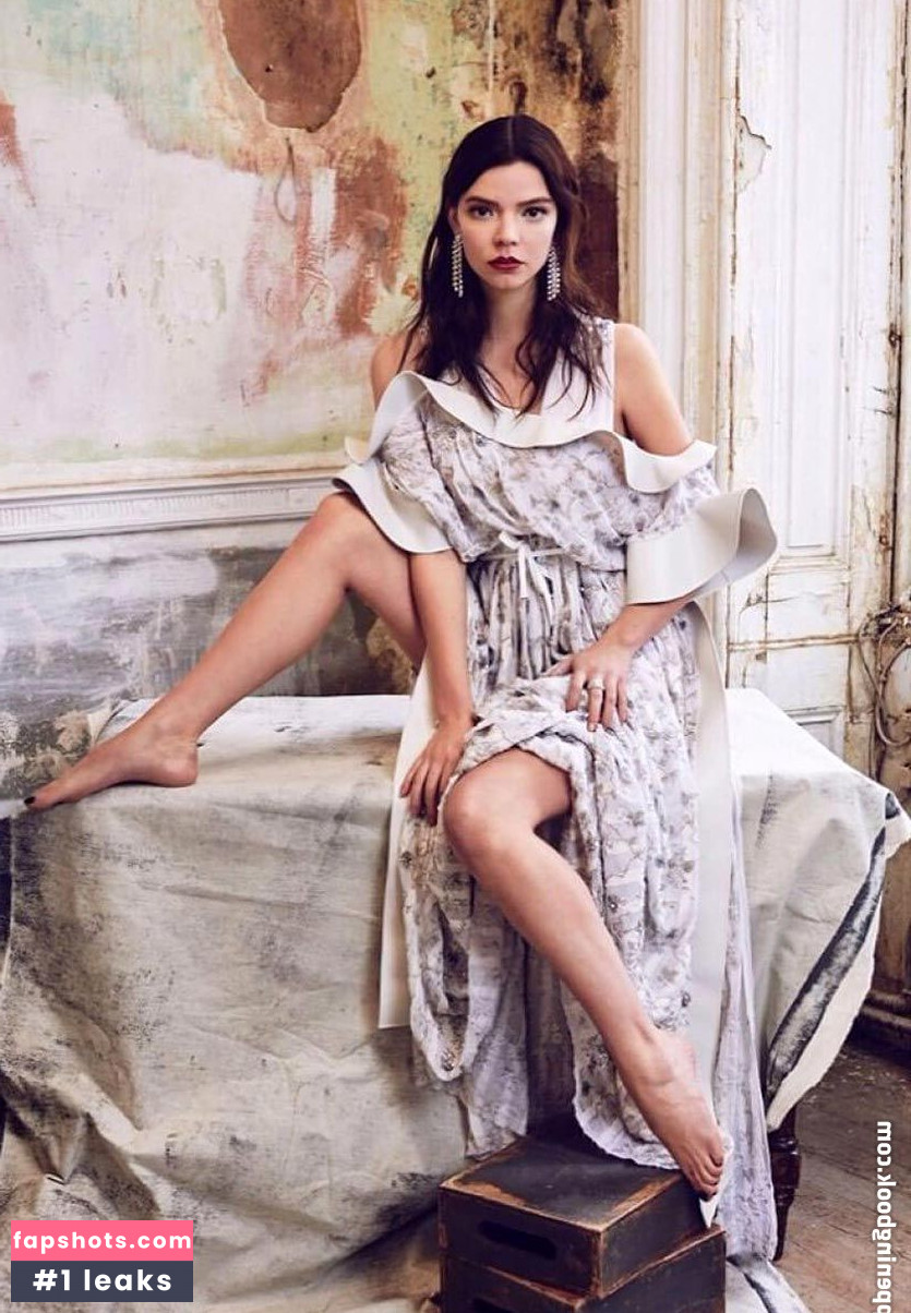 Anya Taylor-Joy Filtración Desnuda OnlyFans Foto #3359 - Fapshots