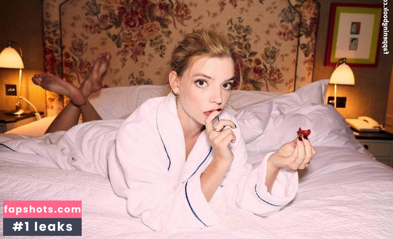 Anya Taylor-Joy Filtración Desnuda OnlyFans Foto #3363 - Fapshots