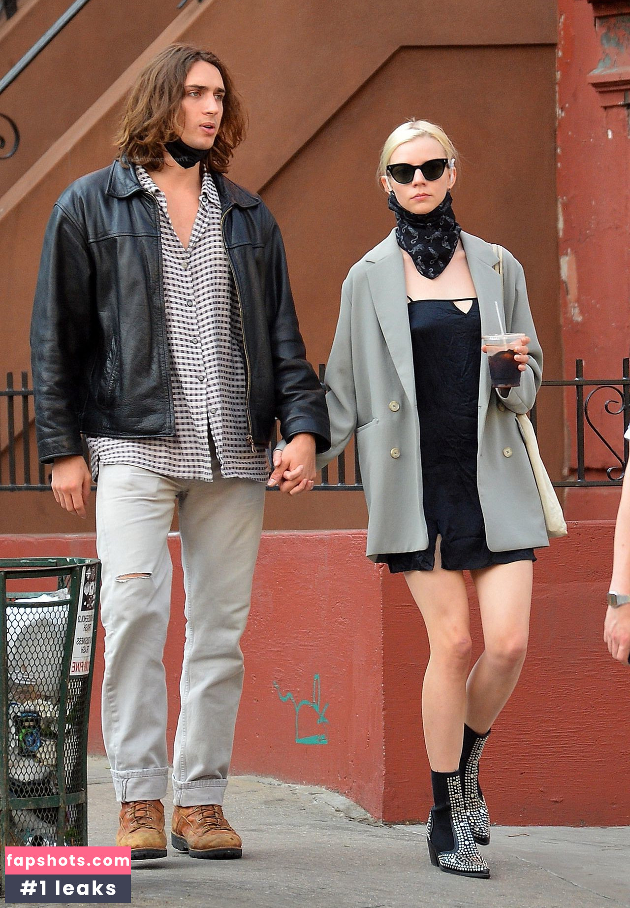 Anya Taylor-Joy Filtración Desnuda OnlyFans Foto #3383 - Fapshots