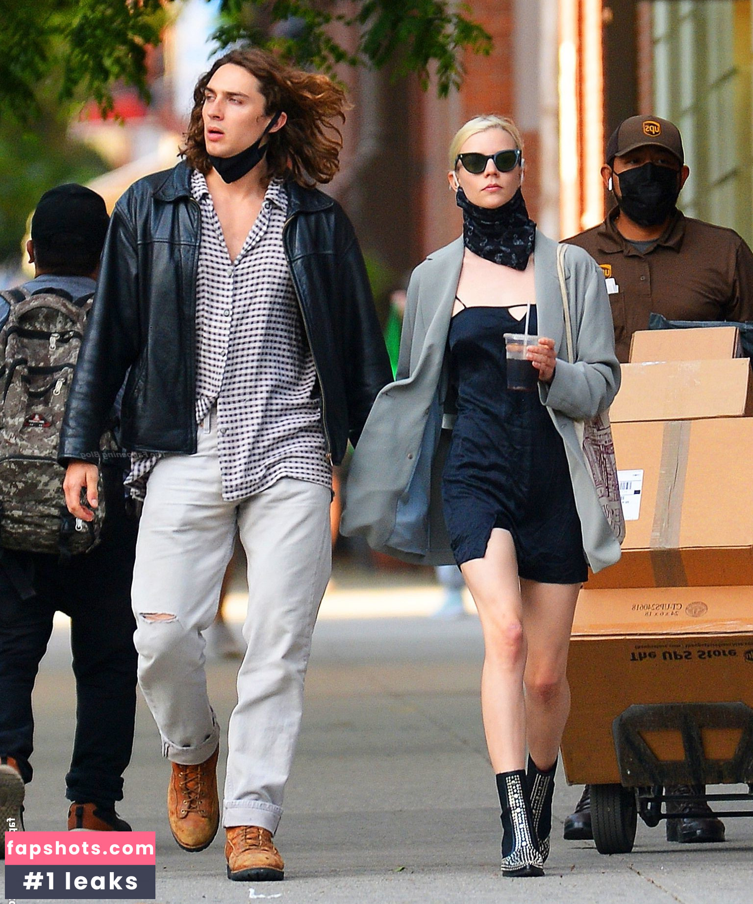 Anya Taylor-Joy Filtración Desnuda OnlyFans Foto #3397 - Fapshots