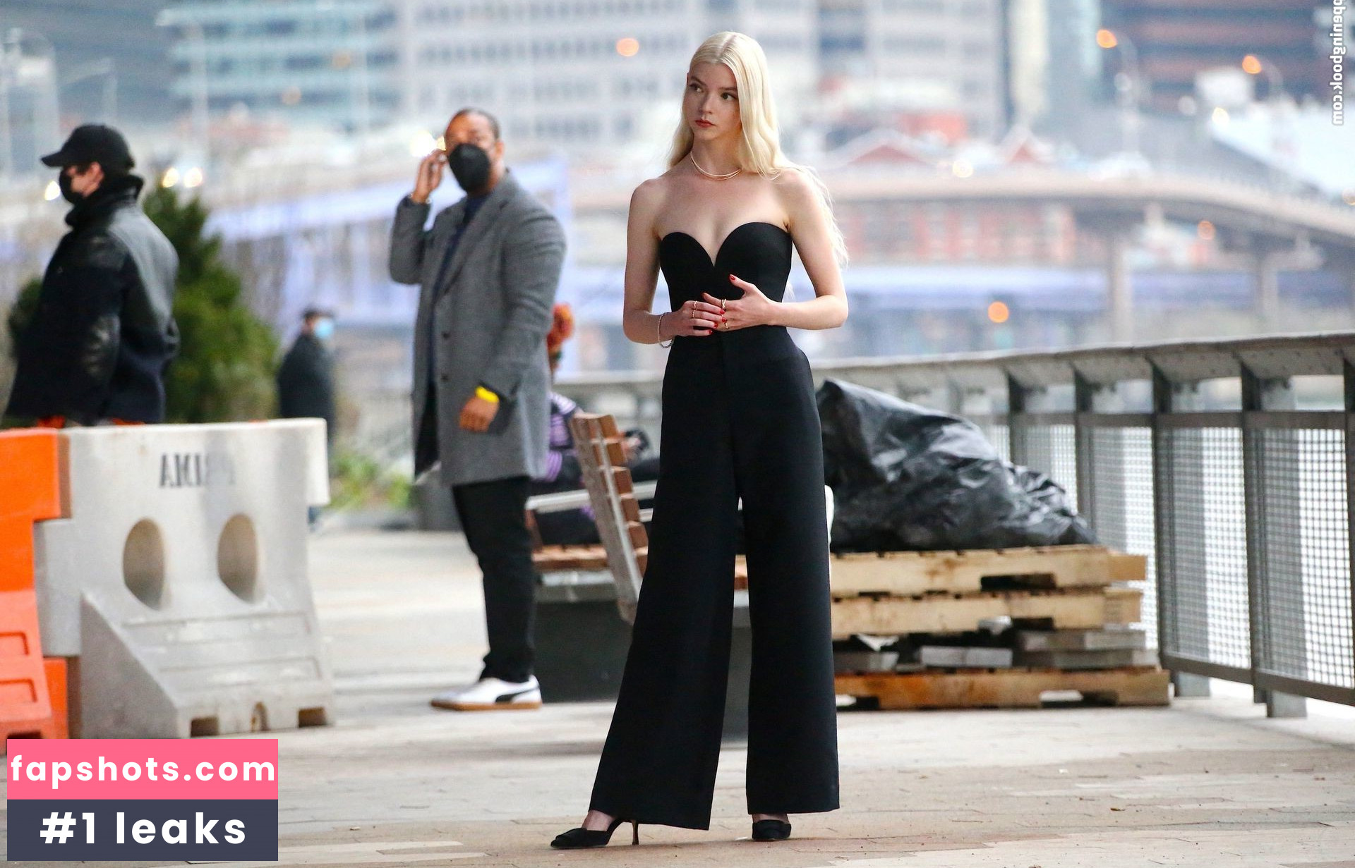 Anya Taylor-Joy Filtración Desnuda OnlyFans Foto #3427 - Fapshots