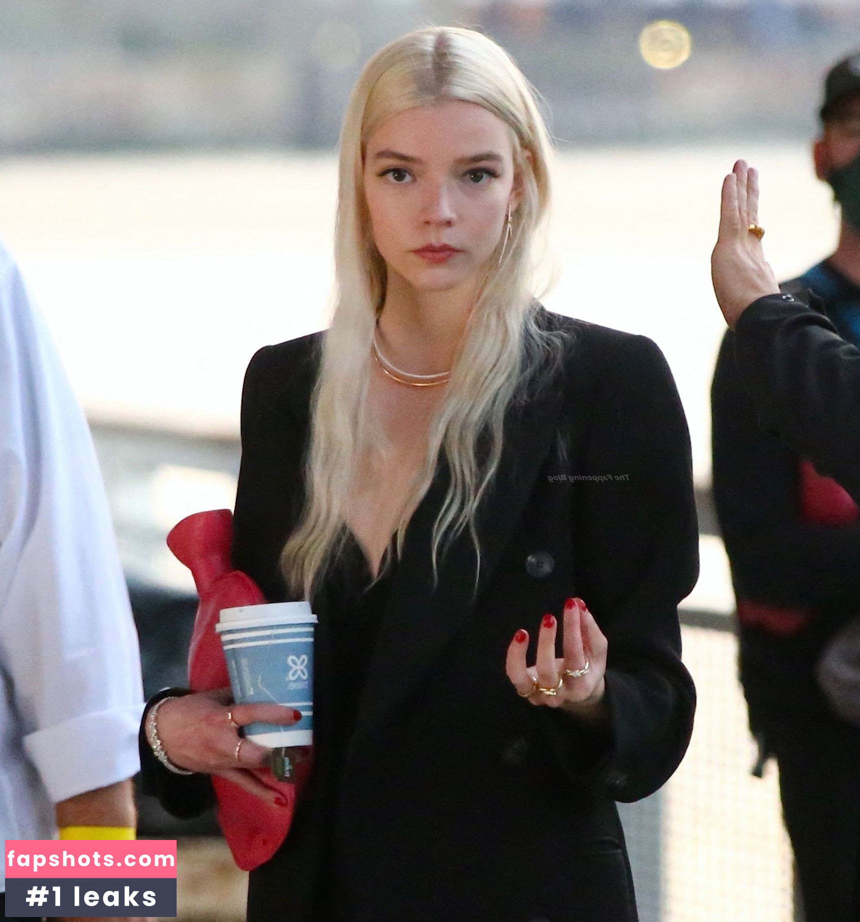 Anya Taylor-Joy Filtración Desnuda OnlyFans Foto #3429 - Fapshots