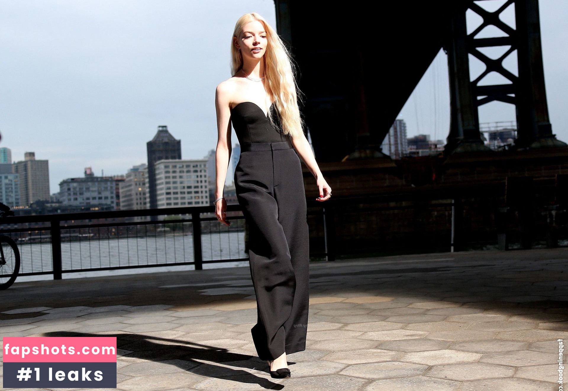 Anya Taylor-Joy Filtración Desnuda OnlyFans Foto #3438 - Fapshots