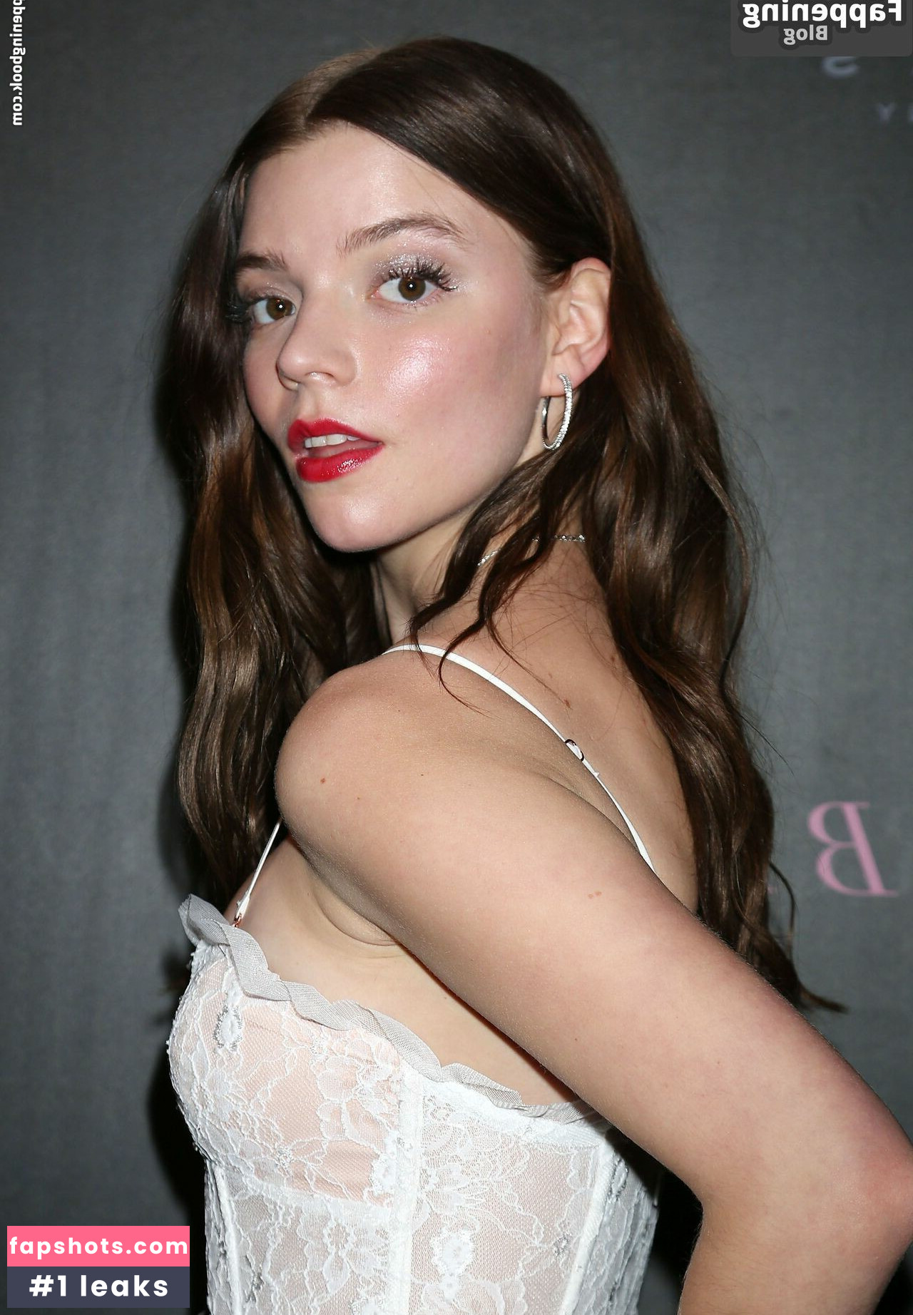 Anya Taylor-Joy gallery photo #349
