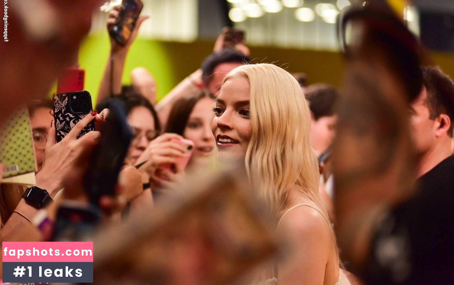 Anya Taylor-Joy gallery photo #365