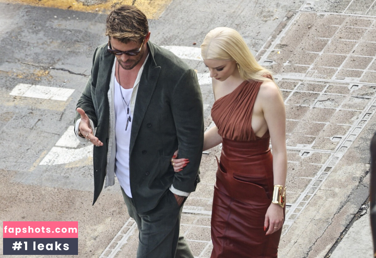 Anya Taylor-Joy gallery photo #406