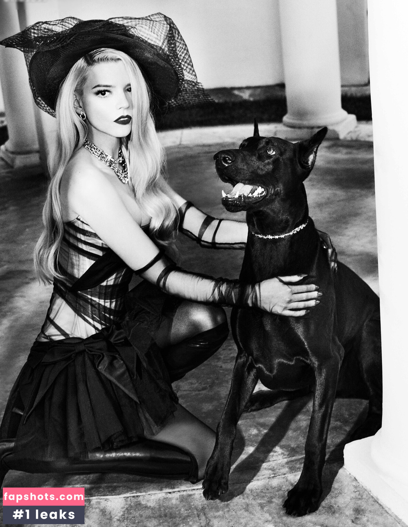 Anya Taylor-Joy gallery photo #579