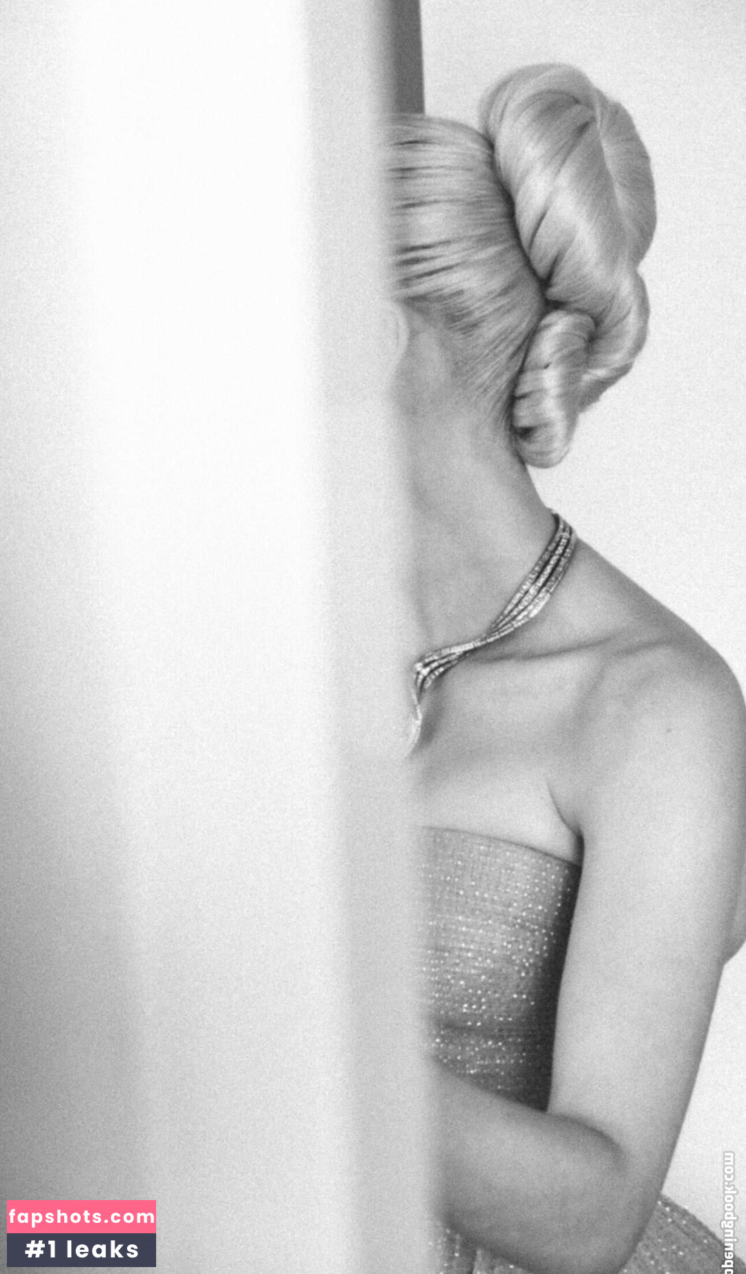 Anya Taylor-Joy gallery photo #677