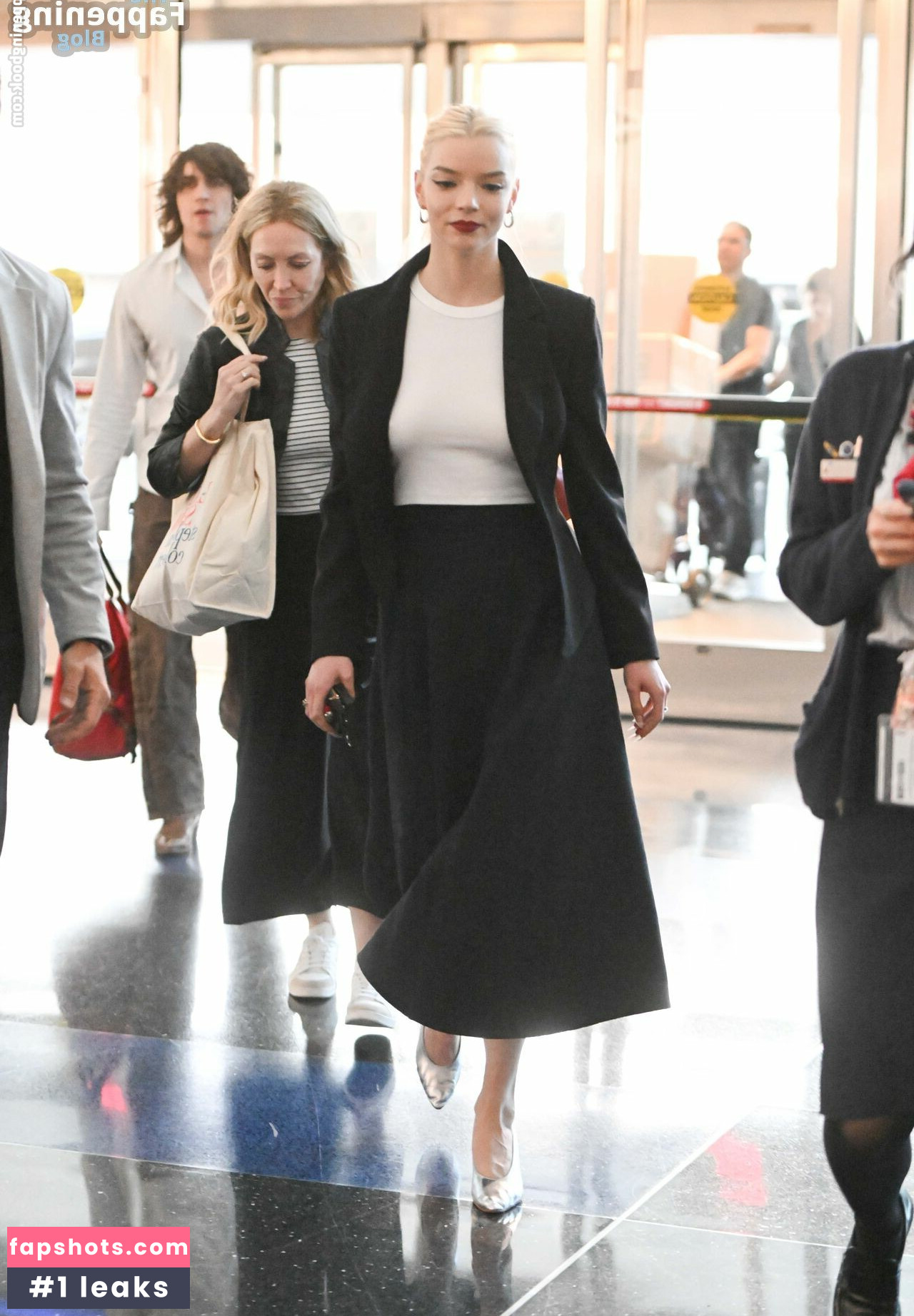 Anya Taylor-Joy gallery photo #764