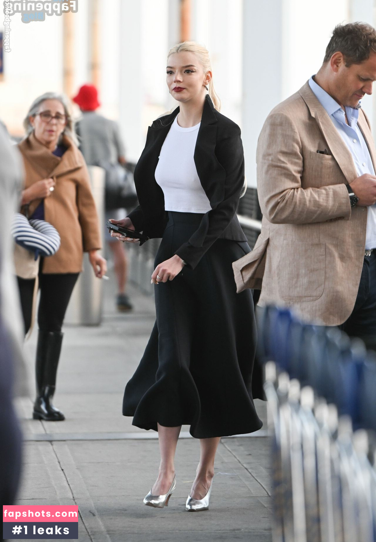 Anya Taylor-Joy gallery photo #781