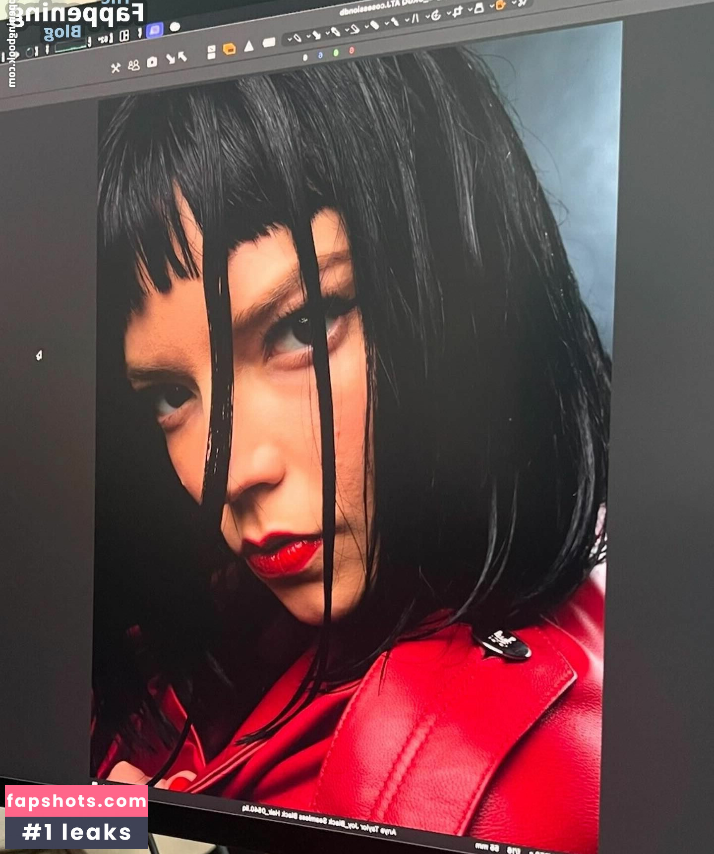 Anya Taylor-Joy gallery photo #793