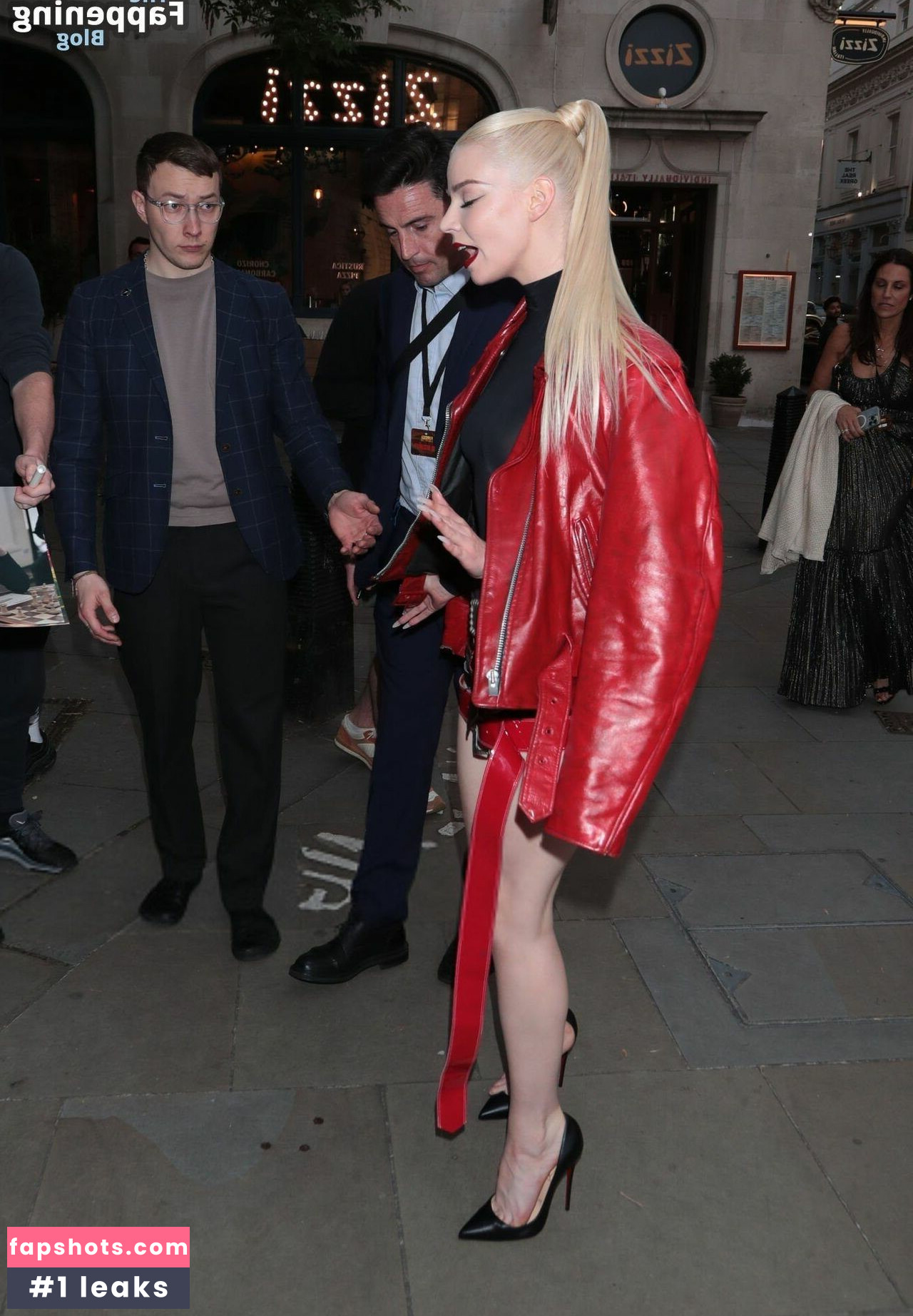 Anya Taylor-Joy gallery photo #922