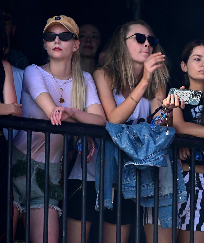 anya-taylor-joy gallery photo #676