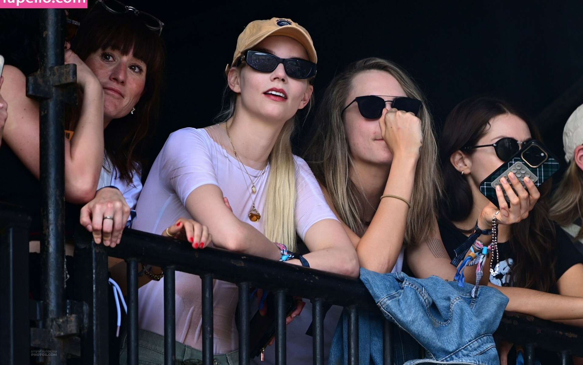 anya-taylor-joy gallery photo #677