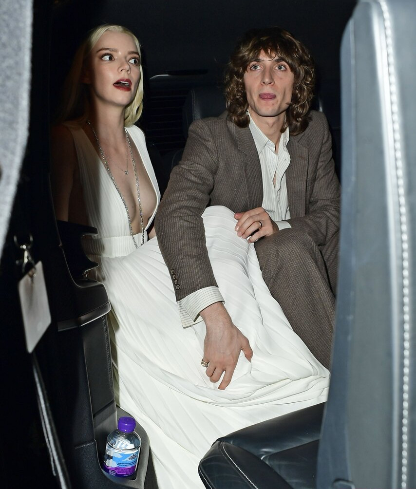 anya-taylor-joy gallery photo #732