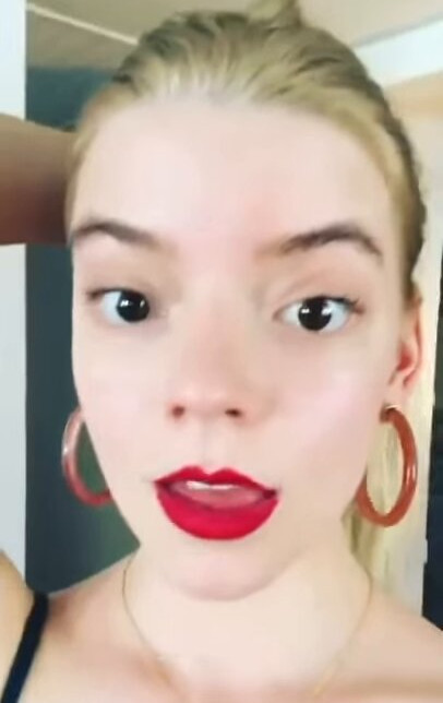 anya-taylor-joy gallery photo #790