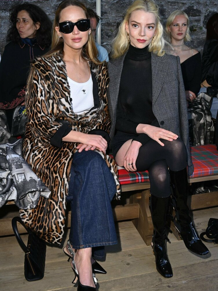 anya-taylor-joy gallery photo #792