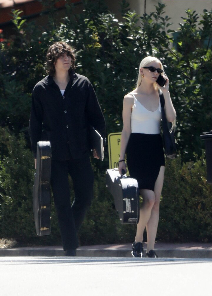 anya-taylor-joy gallery photo #867