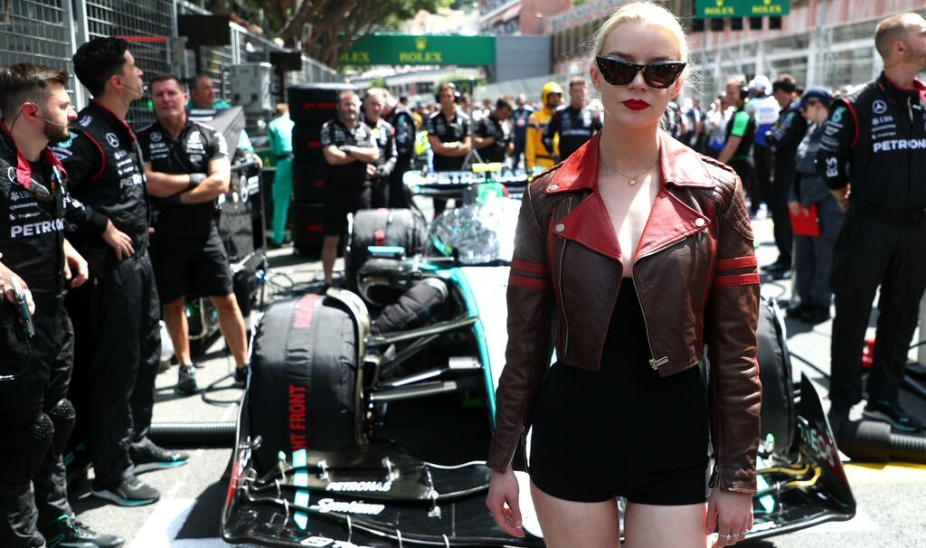 anya-taylor-joy gallery photo #893