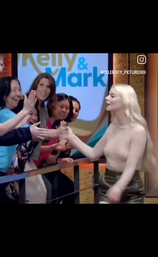 anya-taylor-joy gallery photo #894