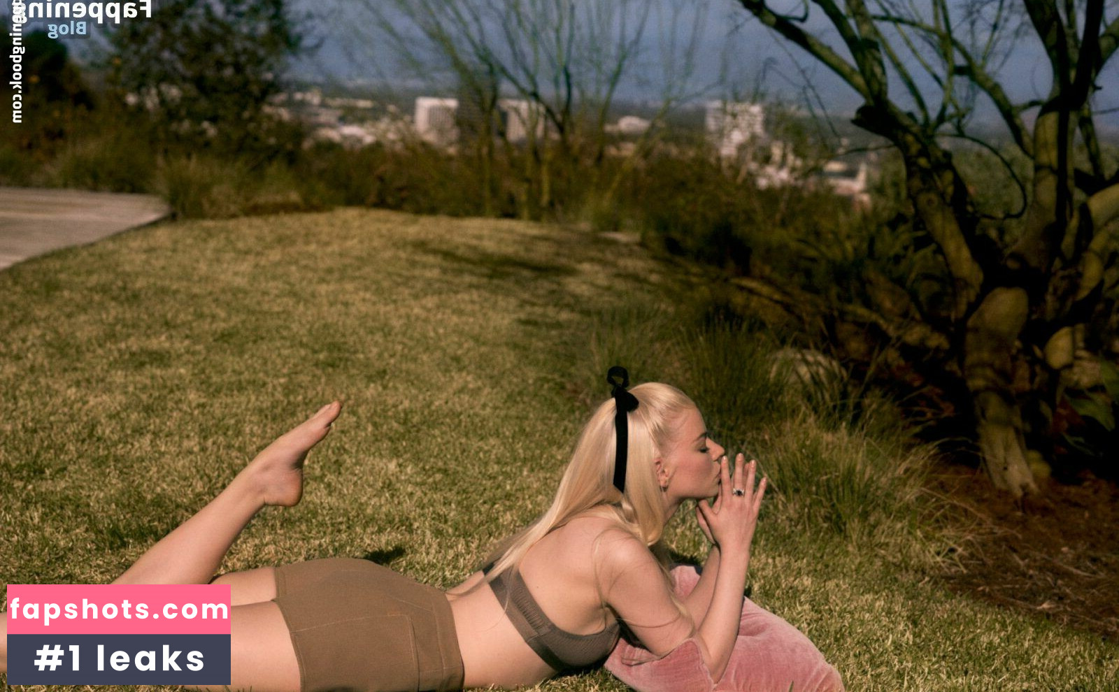 Anya Taylor gallery photo #6