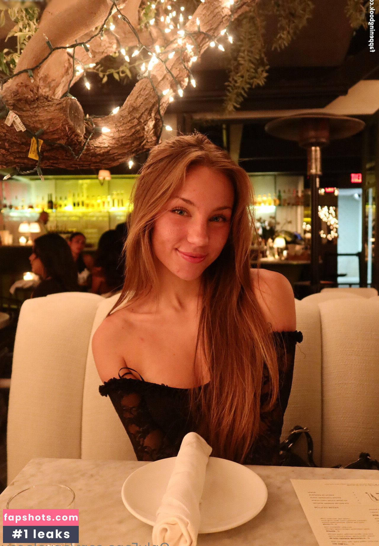 Anyalacey gallery photo #11