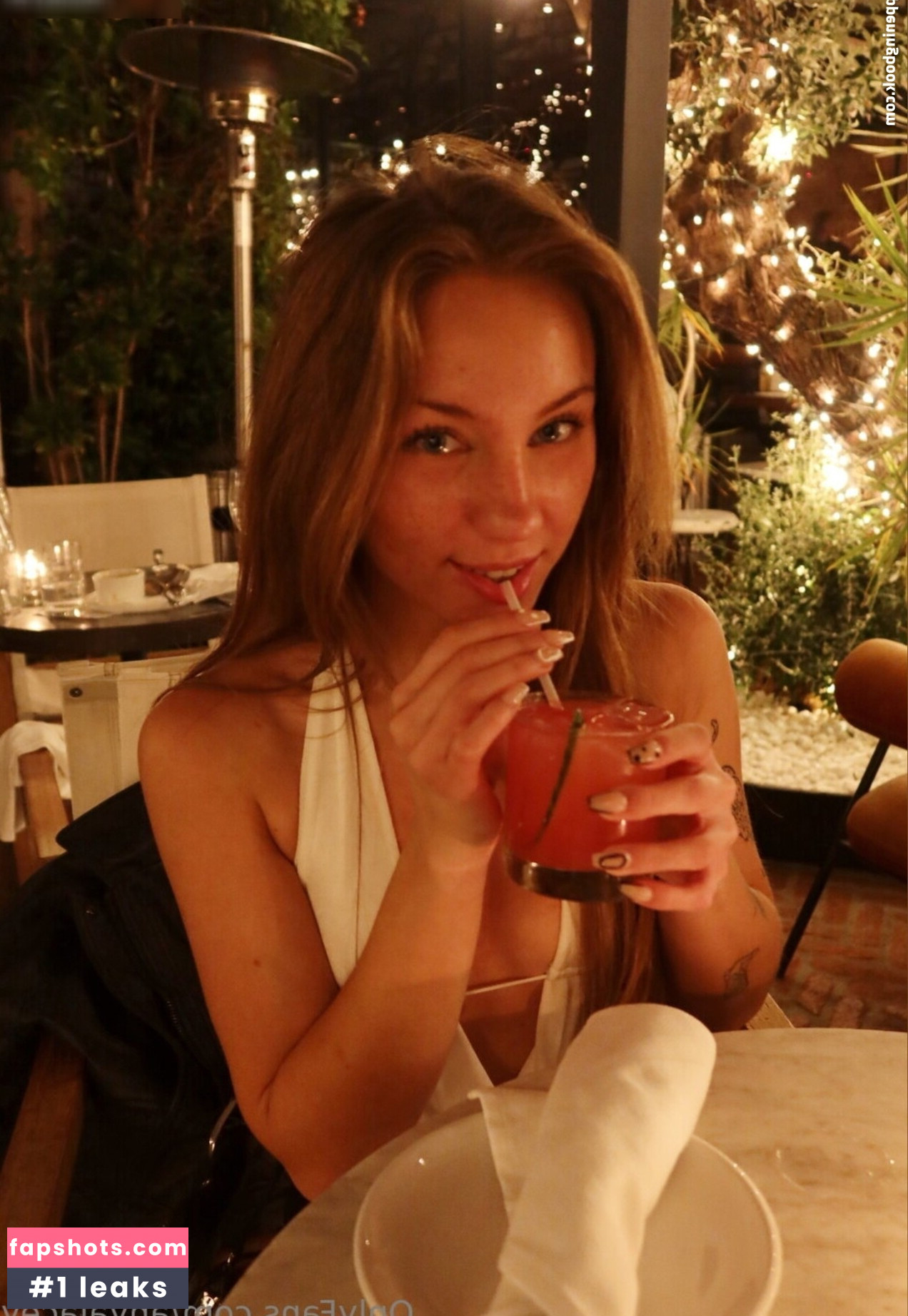 Anyalacey gallery photo #13