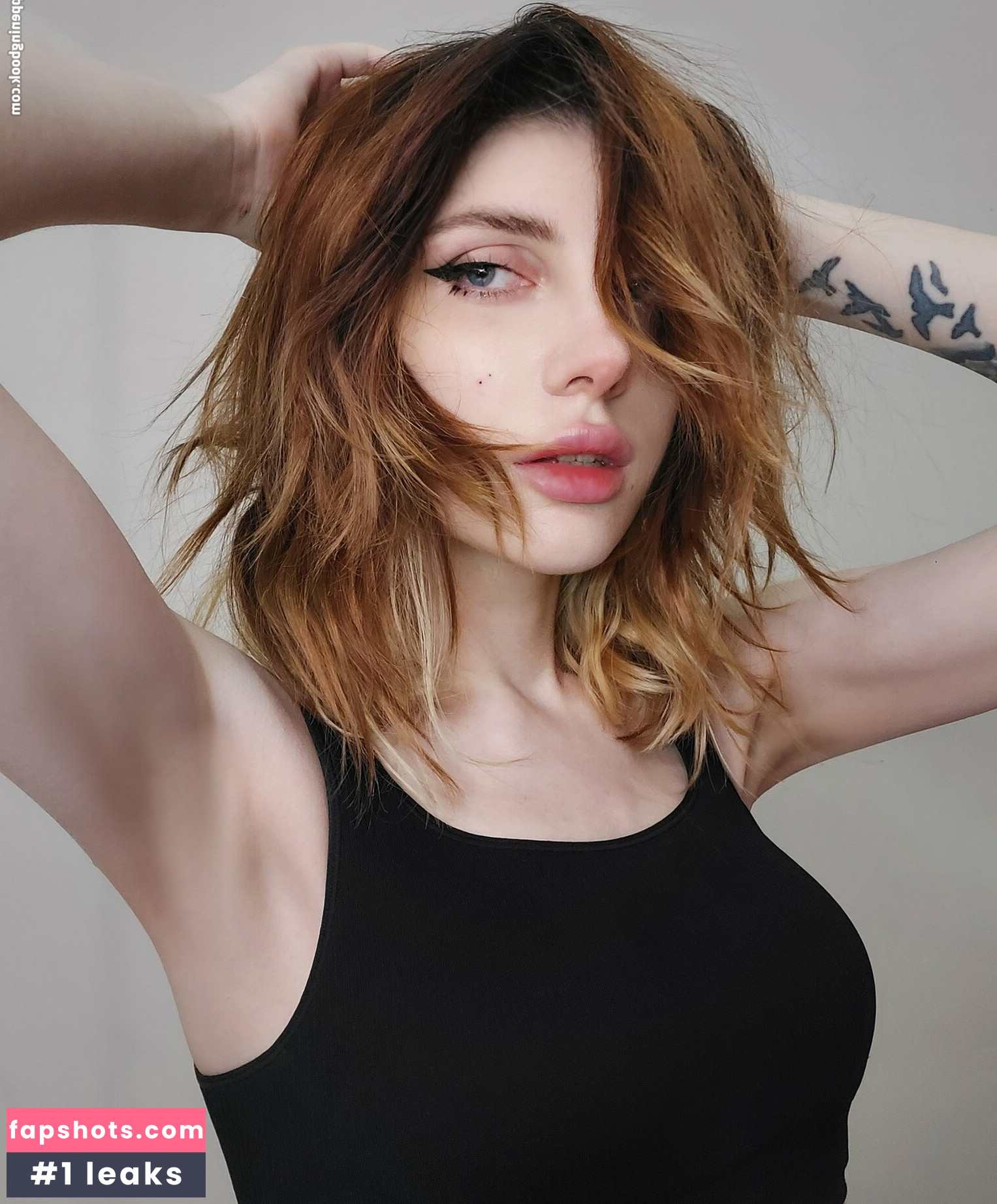 Aoi Hanna gallery photo #2