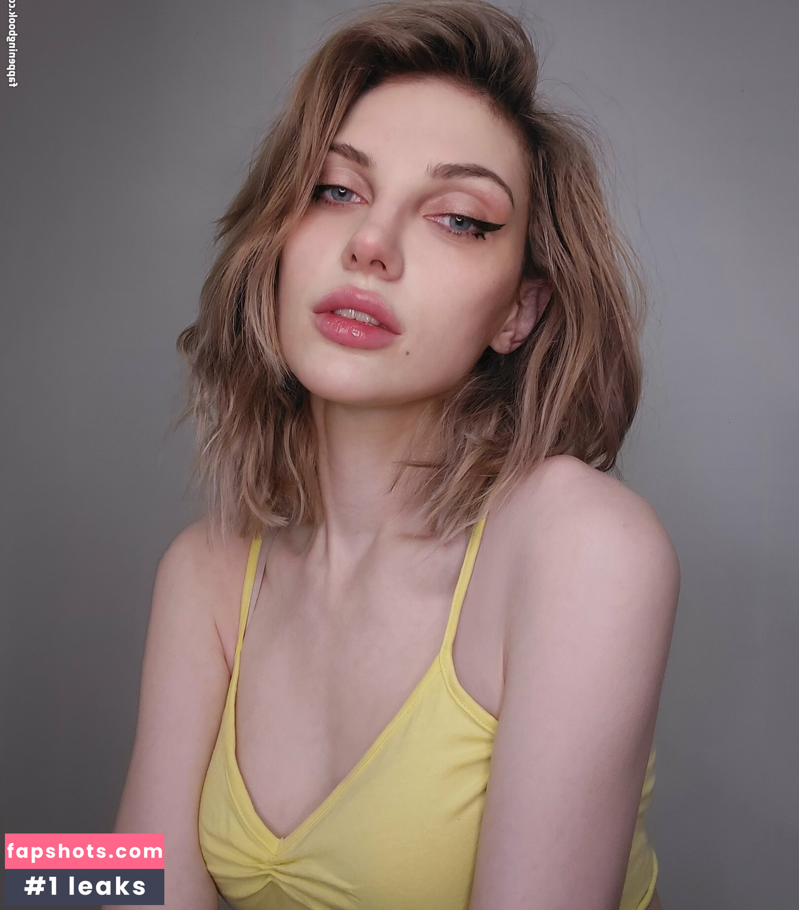 Aoi Hanna gallery photo #3