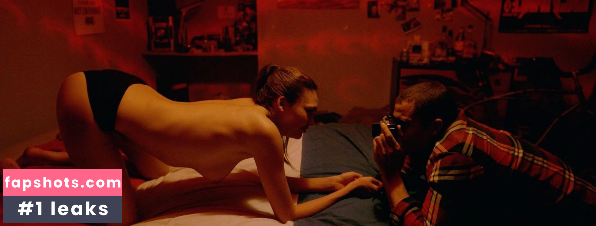 Aomi Muyock gallery photo #11