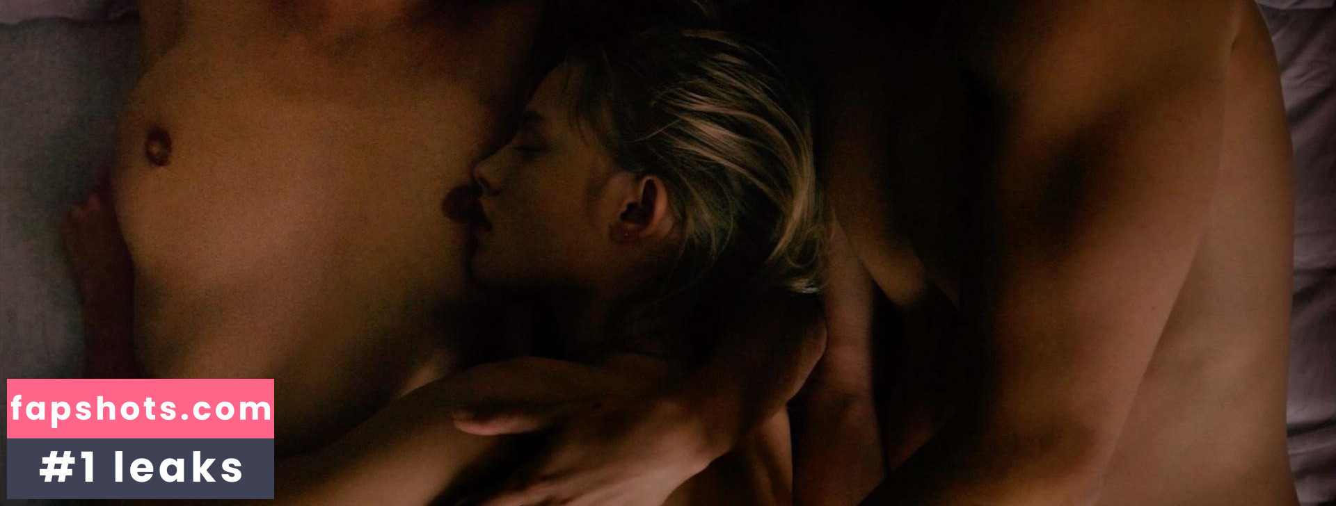 Aomi Muyock nude babe gallery