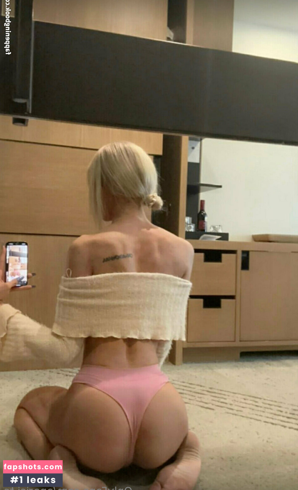 aparisi.ts Nude Leaks OnlyFans Photos #14 - LeakJerk