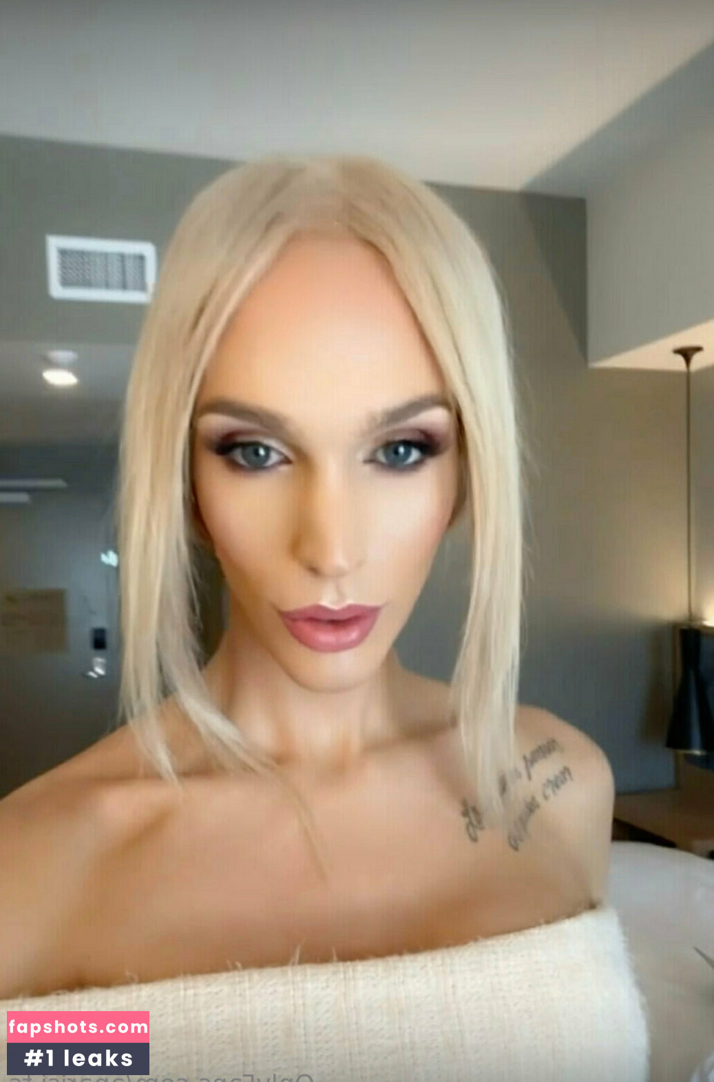 aparisi.ts Nude Leaks OnlyFans Photos #27 - LeakJerk