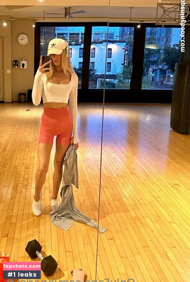 aparisi.ts Nude Leaks OnlyFans Photos #29 - LeakJerk