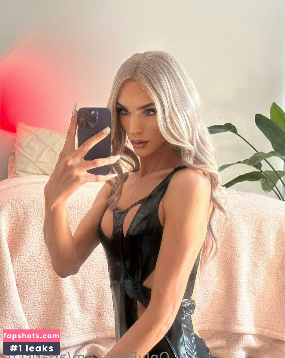 aparisi.ts Nude Leaks OnlyFans Photos #44 - LeakJerk