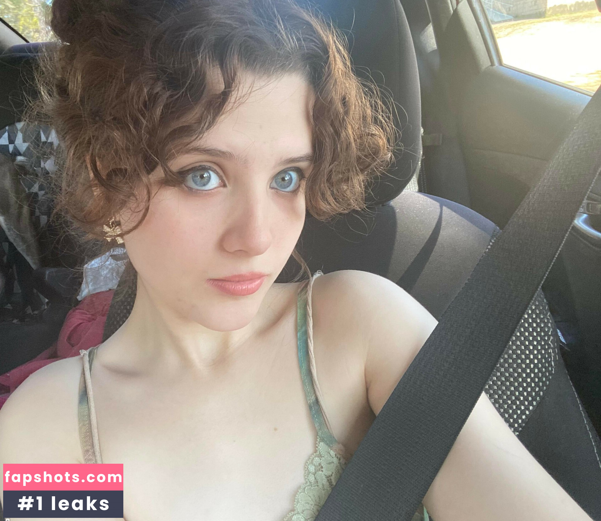 ApartmentFluffy7589 gallery photo #37