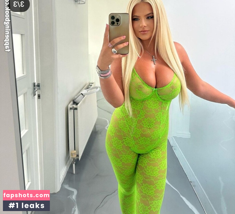 Apollonia Llewellyn Nude Leaks OnlyFans Photos #2 - LeakJerk