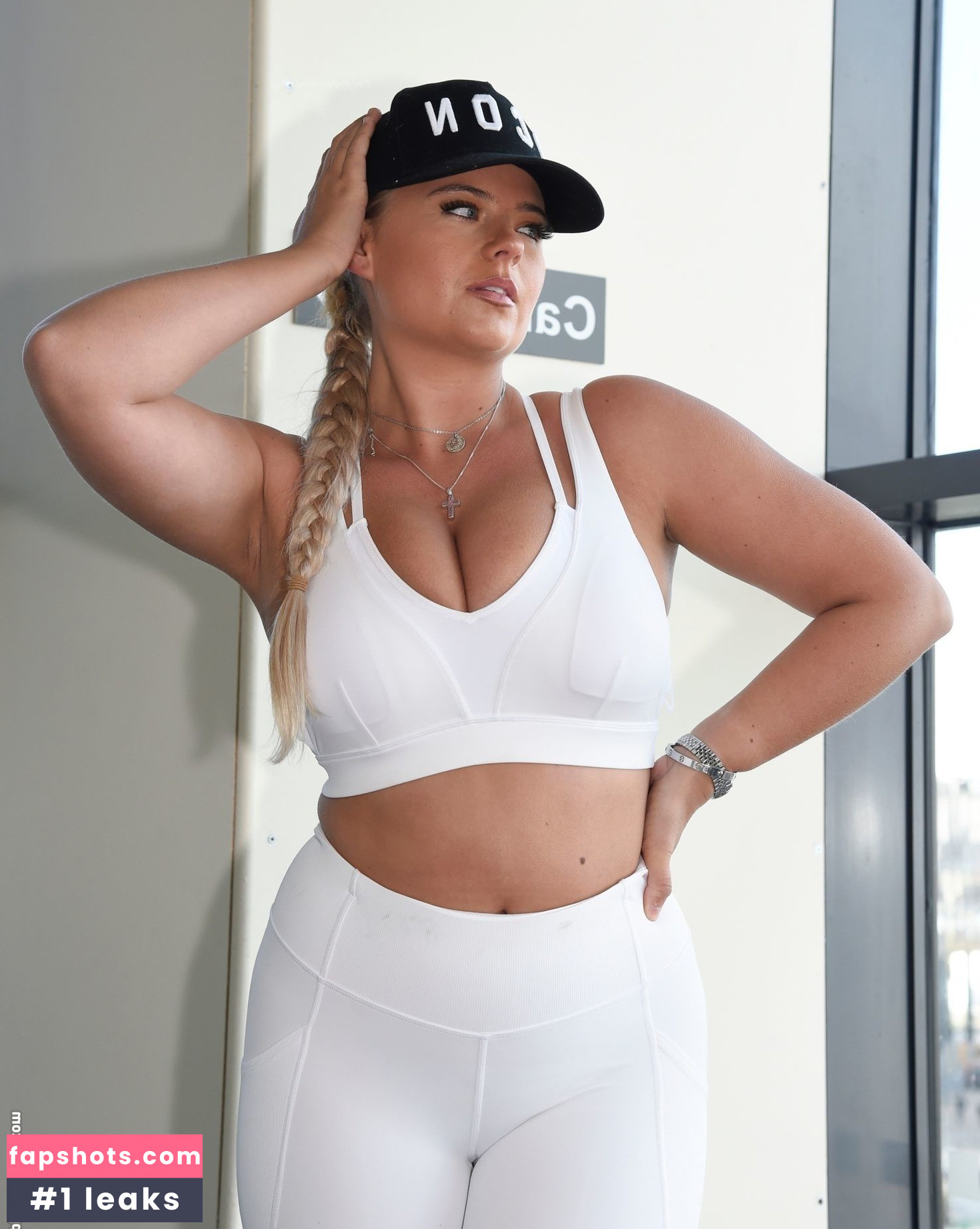 Apollonia Llewellyn Nude Leaks OnlyFans Photos #161 - LeakJerk