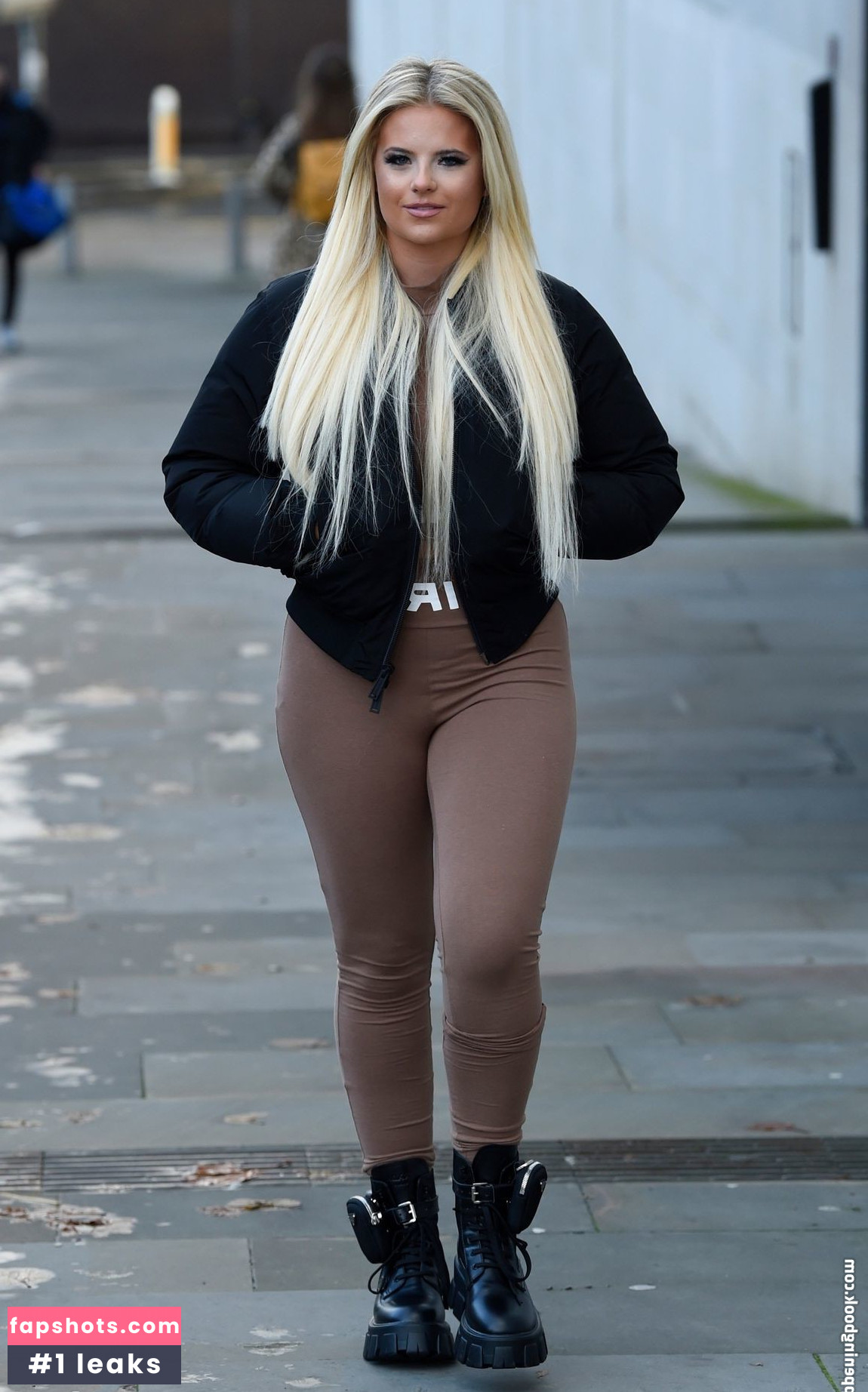 Apollonia Llewellyn Nude Leaks OnlyFans Photos #184 - LeakJerk