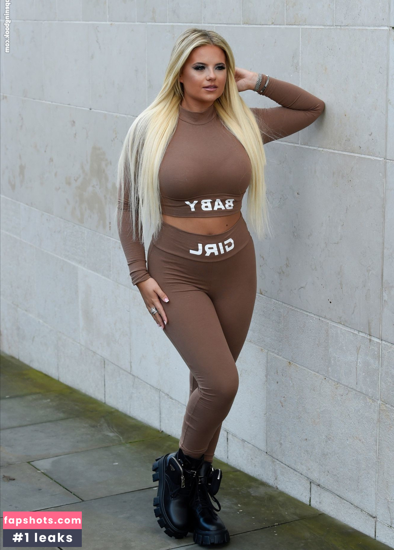 Apollonia Llewellyn Nude Leaks OnlyFans Photos #187 - LeakJerk