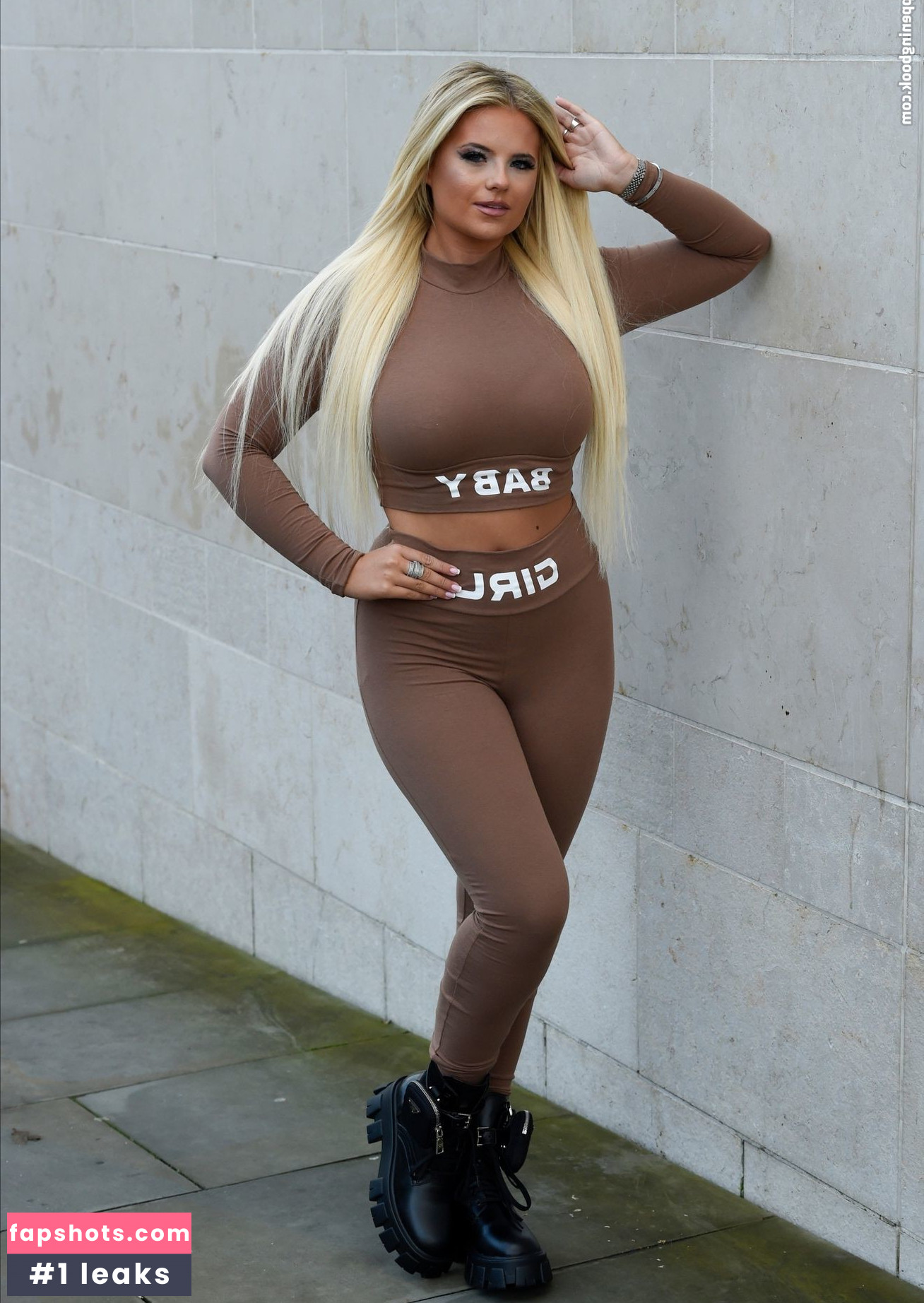 Apollonia Llewellyn Nude Leaks OnlyFans Photos #188 - LeakJerk