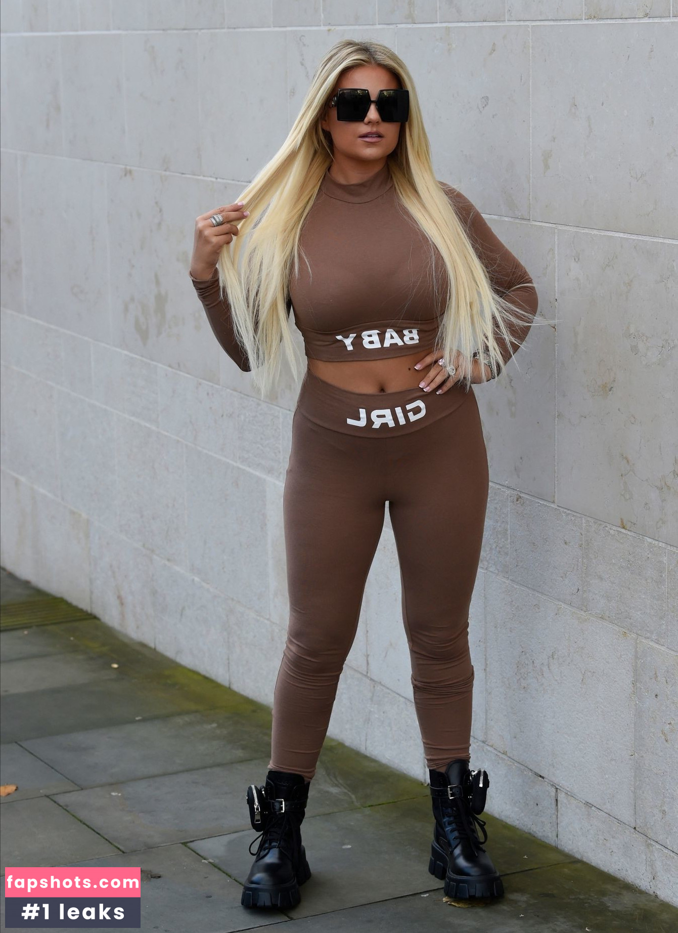 Apollonia Llewellyn Nude Leaks OnlyFans Photos #193 - LeakJerk