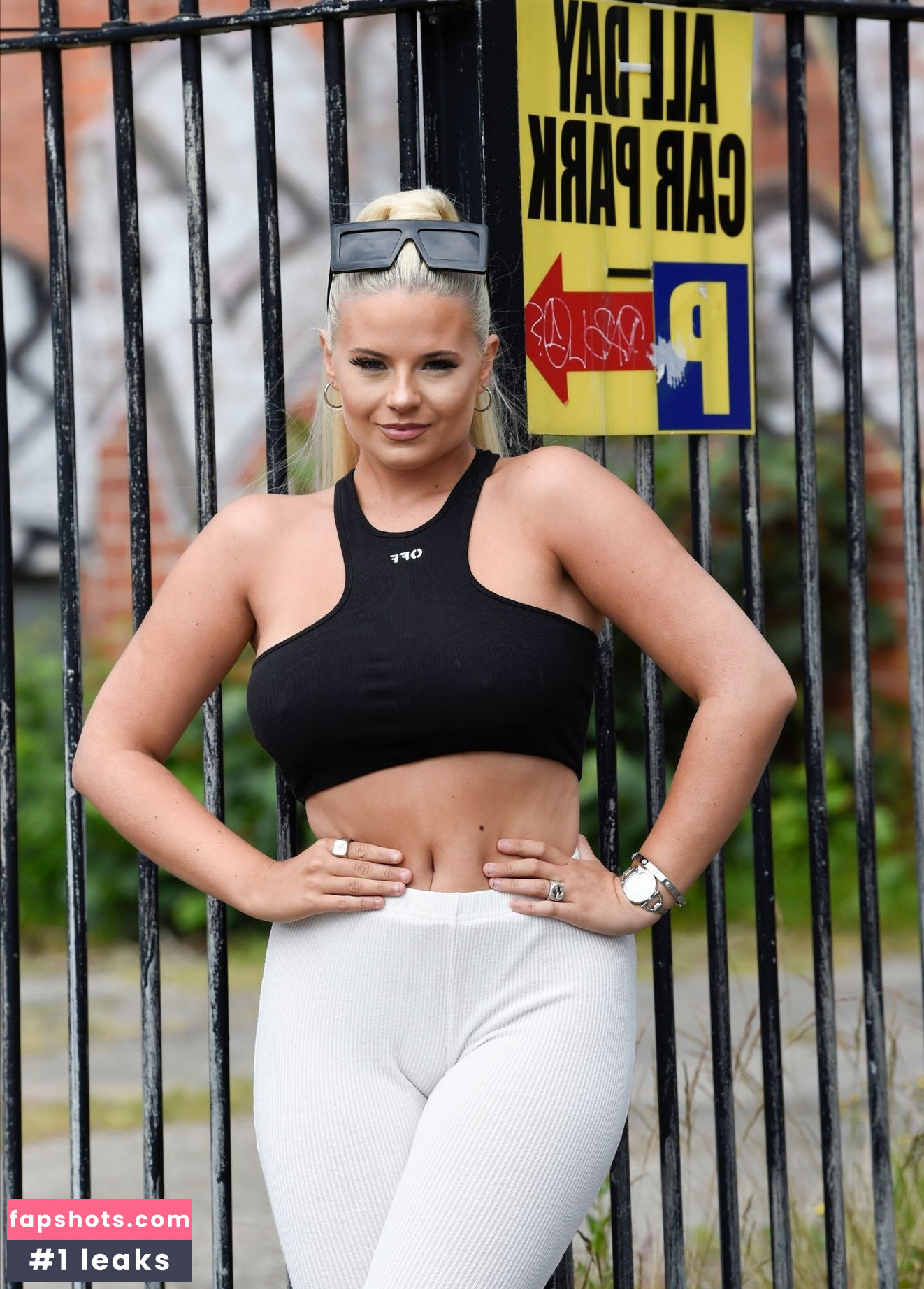 Apollonia Llewellyn Nude Leaks OnlyFans Photos #277 - LeakJerk