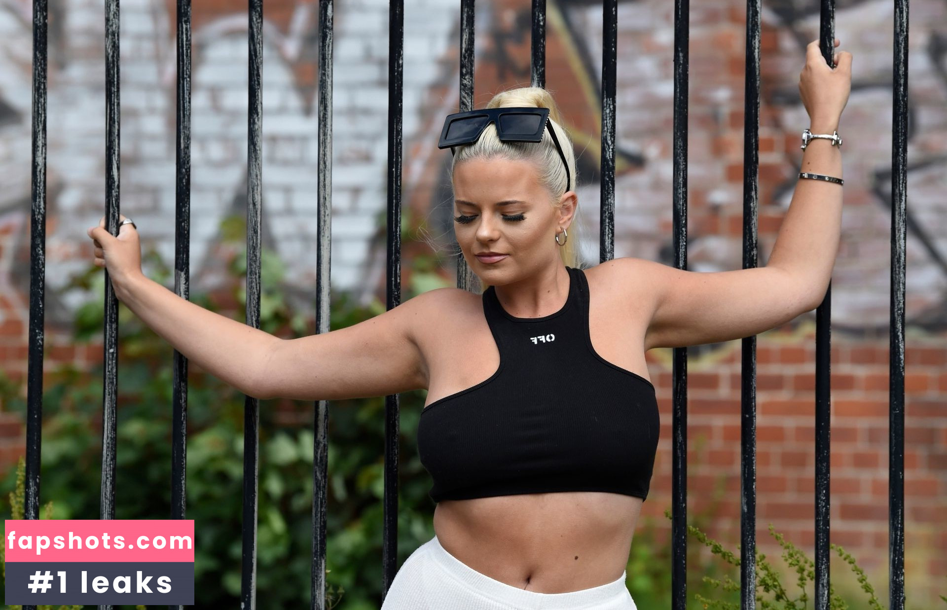 Apollonia Llewellyn Nude Leaks OnlyFans Photos #279 - LeakJerk