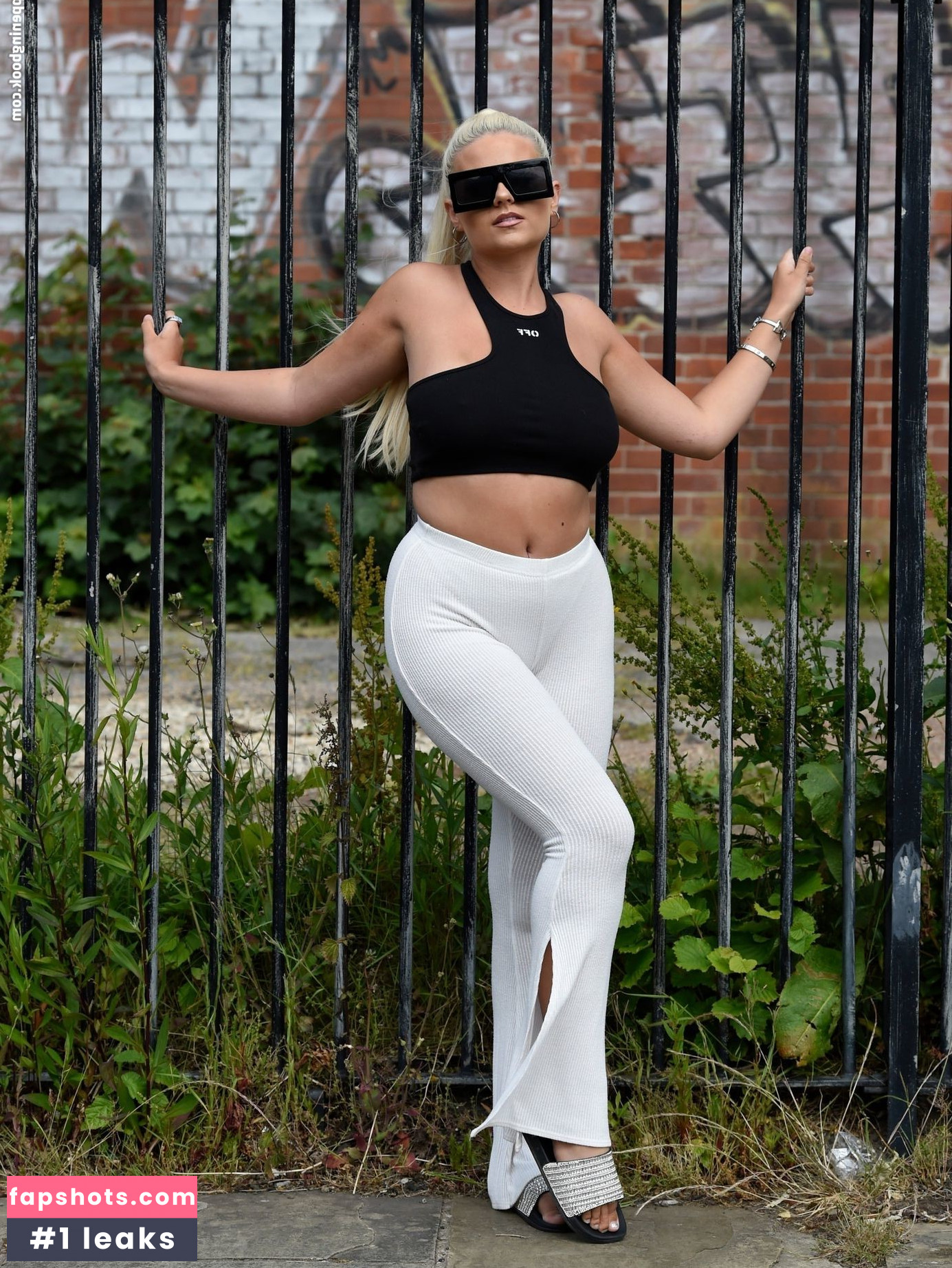 Apollonia Llewellyn Nude Leaks OnlyFans Photos #284 - LeakJerk