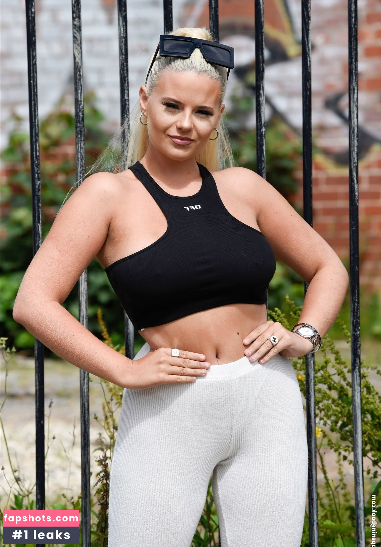 Apollonia Llewellyn Nude Leaks OnlyFans Photos #291 - LeakJerk