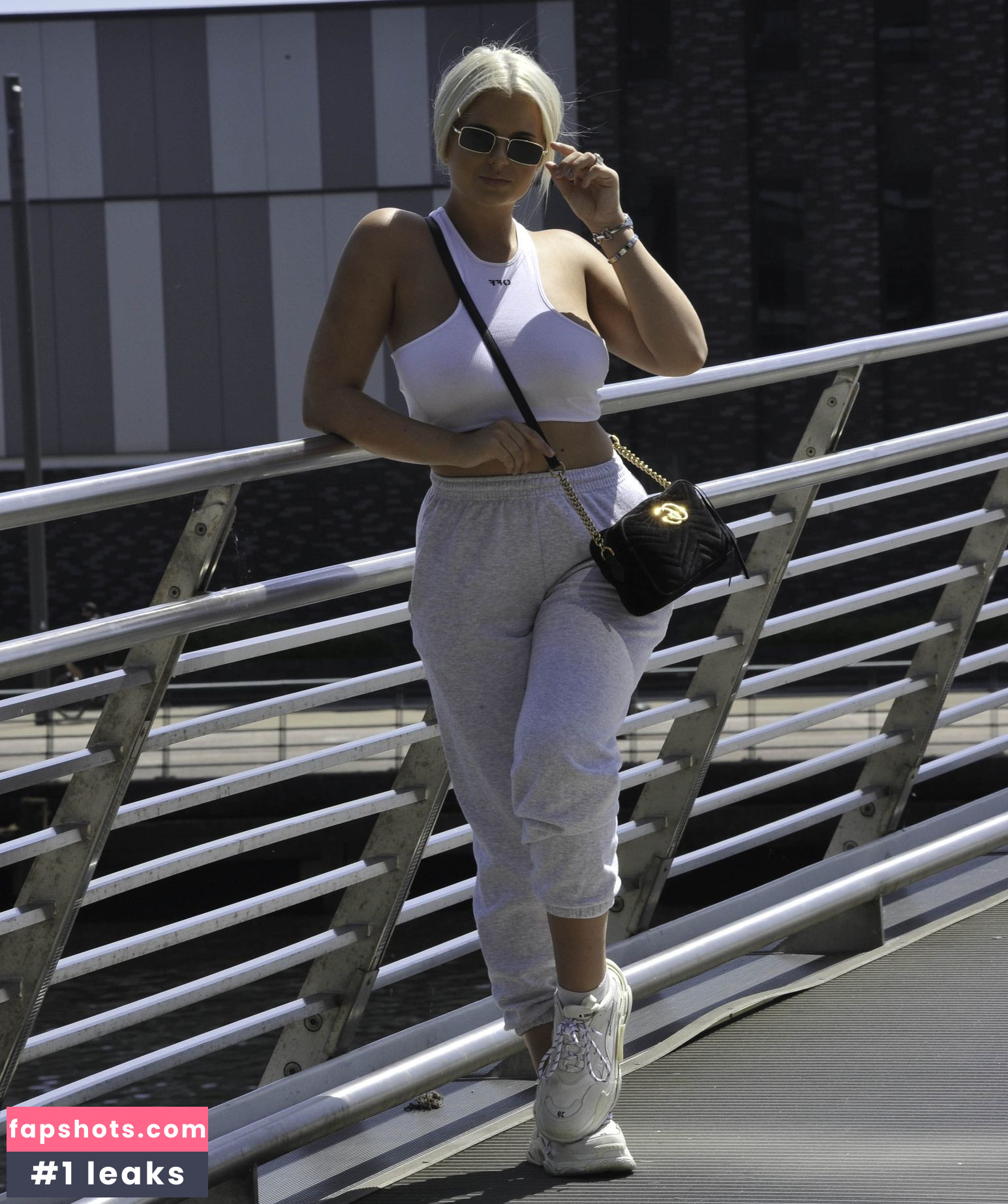 Apollonia Llewellyn Nude Leaks OnlyFans Photos #301 - LeakJerk