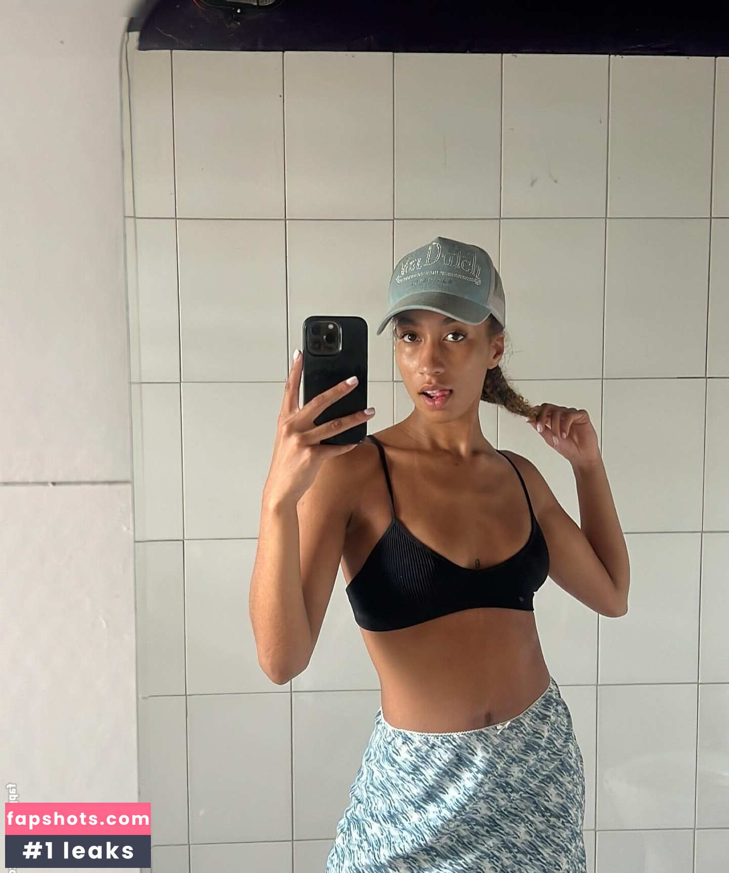 apolloniafz gallery photo #7