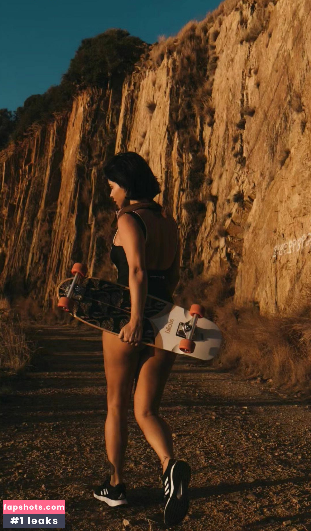 Apostoleanu Nahé úniky fotek pouze od fanoušků #15 - Fapshots