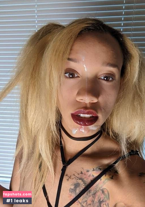 April Blaze Filtración Desnuda OnlyFans Foto #24 - Fapshots